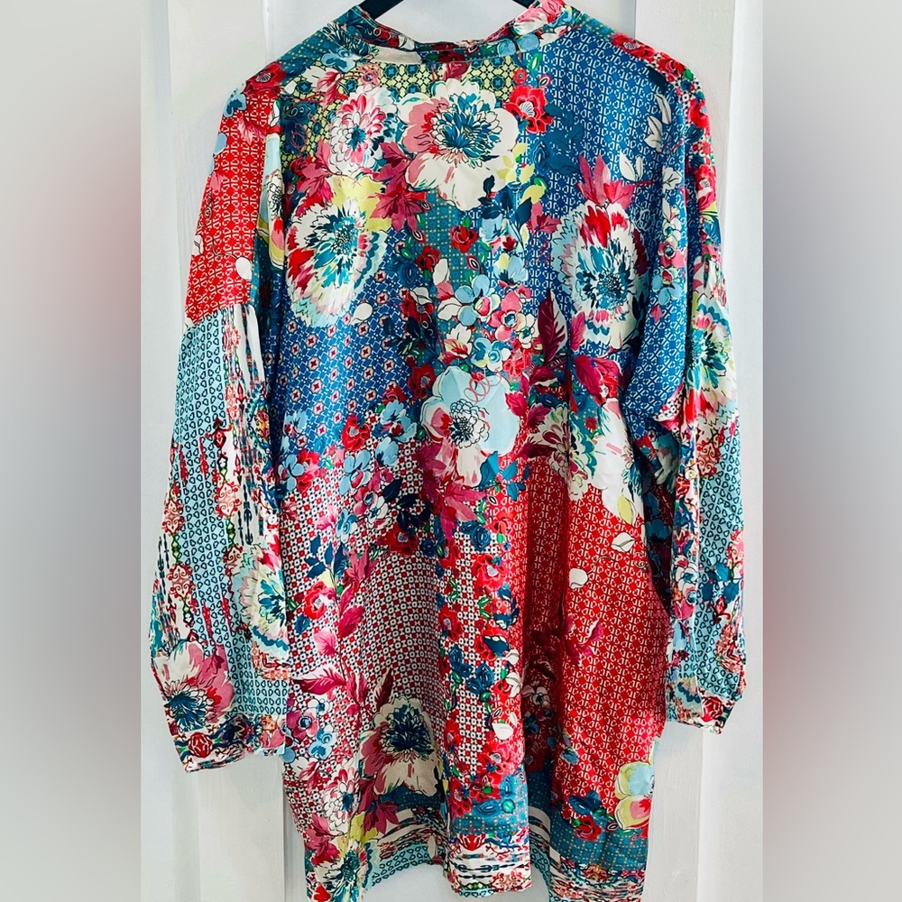 Johnny Was | Lubello Reese Floral Silk Oversized Long Sleeve Tunic | Size Small - Picture 3 of 6